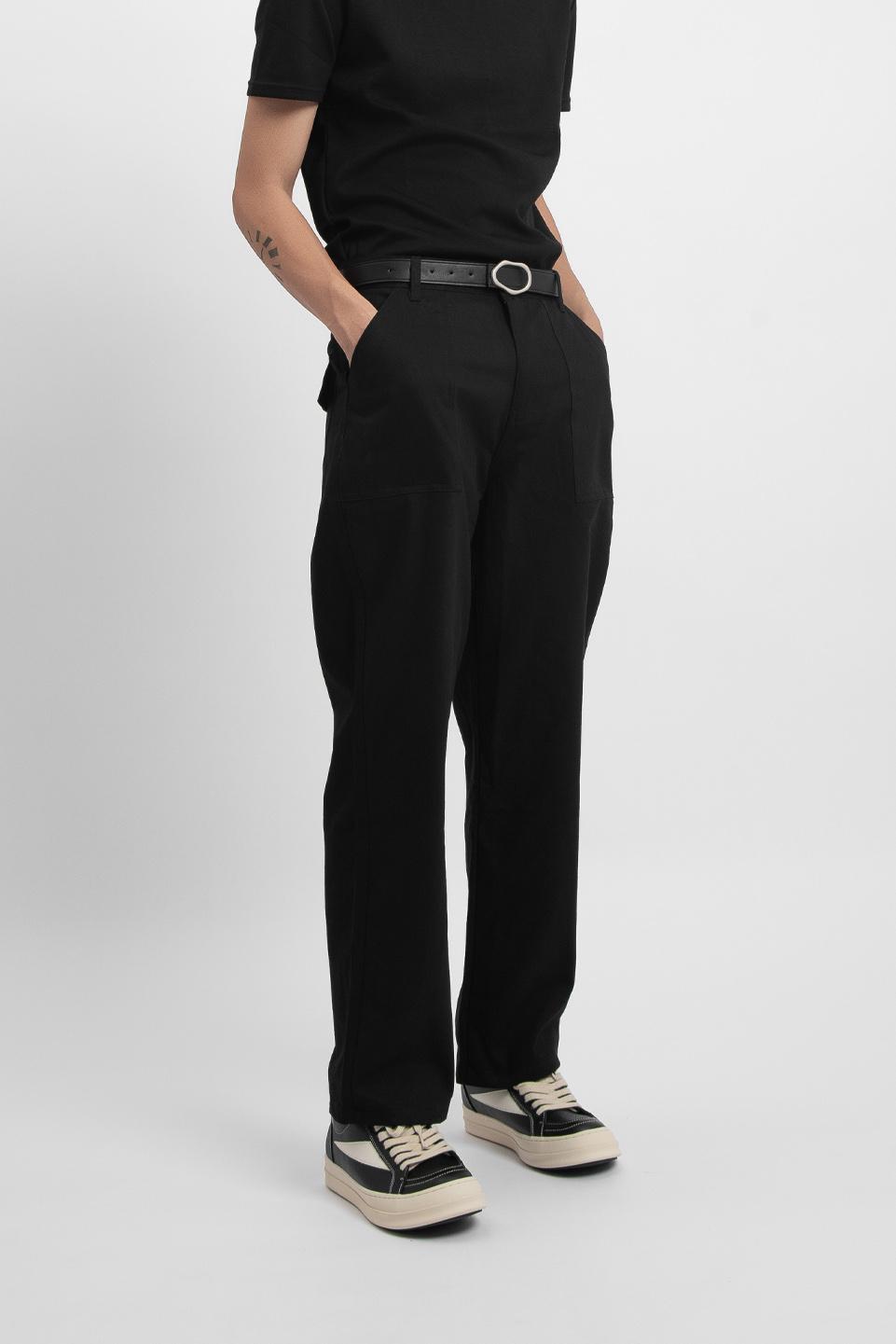 SILANTED POCKETS TROUSER - Black