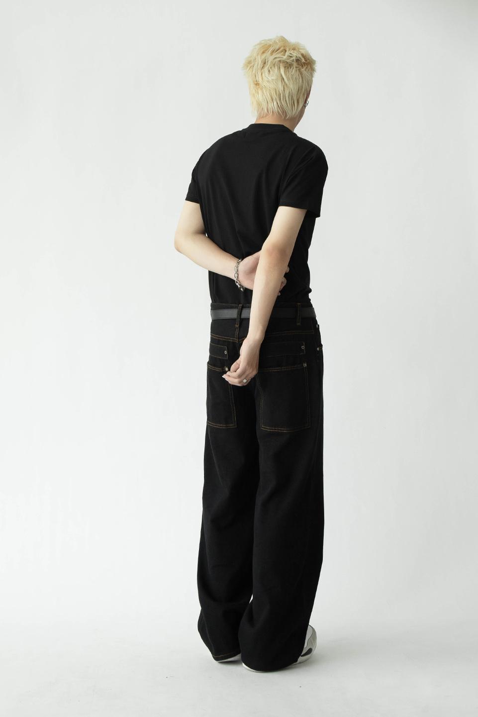 RELAXED FIT - BLACK JEAN