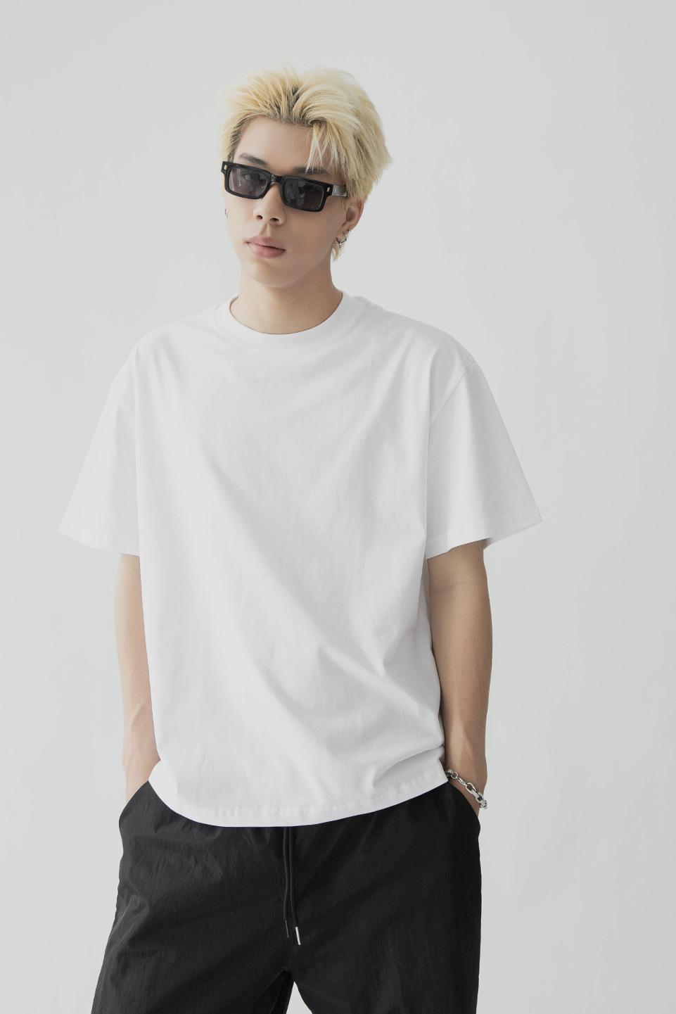 PREMIUM TSHIRT - WHITE