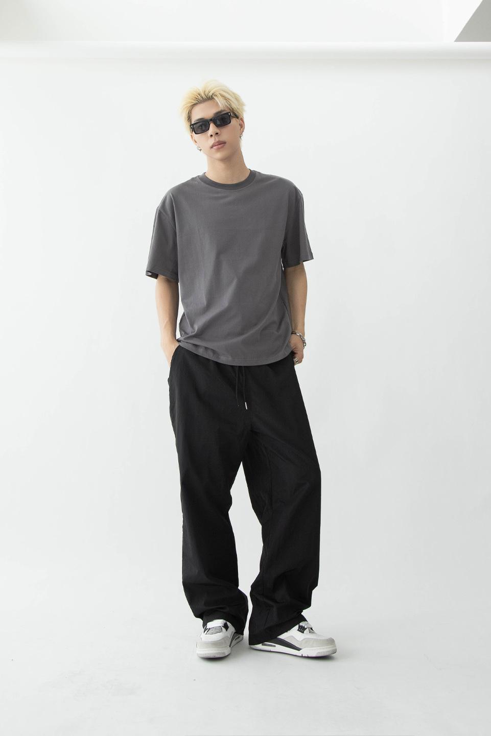 PREMIUM TSHIRT - GRAY