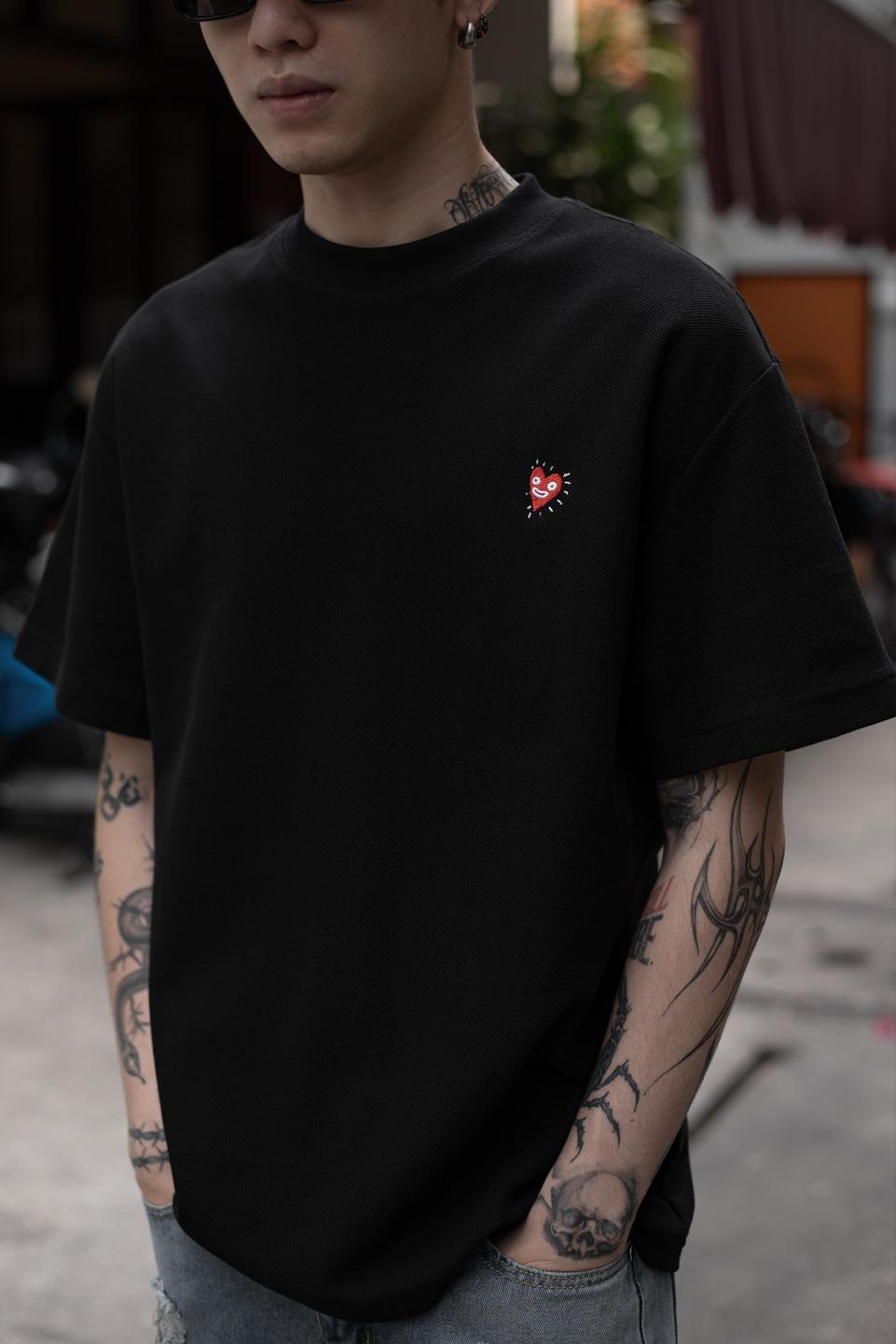 CORNY HEART TSHIRT - Black