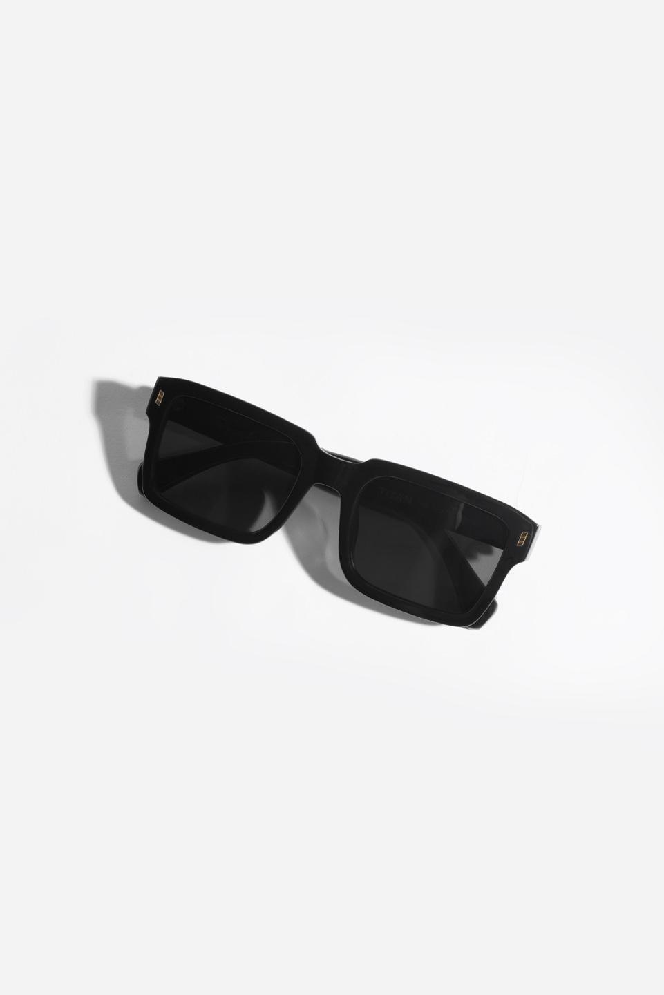 TUMS TITAN SUNGLASS - Black